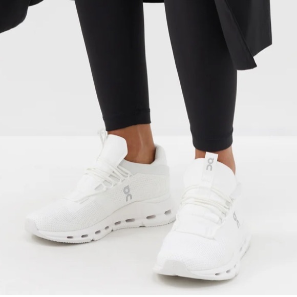 cloudstepper tennis shoes